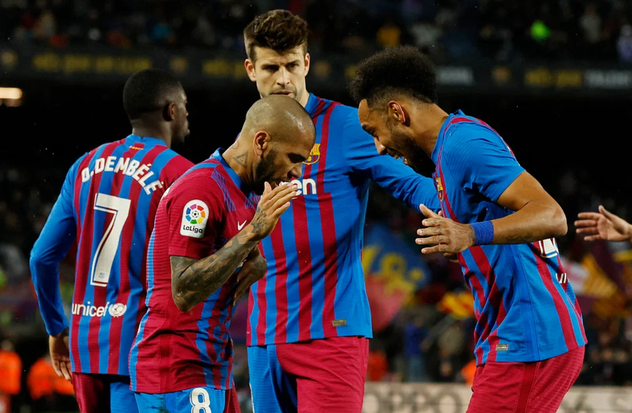 সীমানাঘেঁষা উইঙ্গার, মাঝমাঠে উঠে আসা ডিফেন্ডার… যেভাবে খেলতে পারে বার্সেলোনা