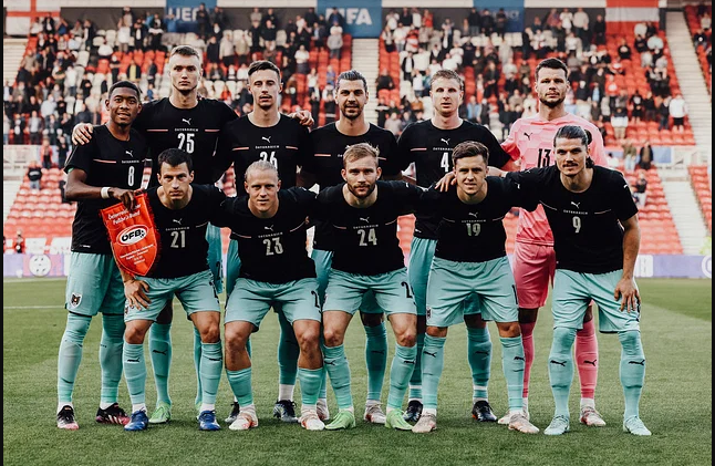 অস্ট্রিয়া: একটা জয়ের খোঁজে…