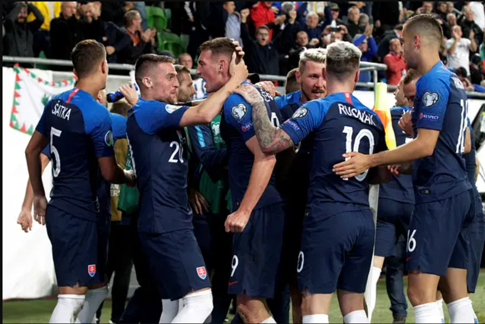 স্লোভাকিয়া: ভরসা অভিজ্ঞদের ওপর