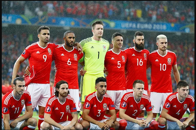 ওয়েলস: ঘুরেফিরে সেই বেলের ওপরেই চোখ